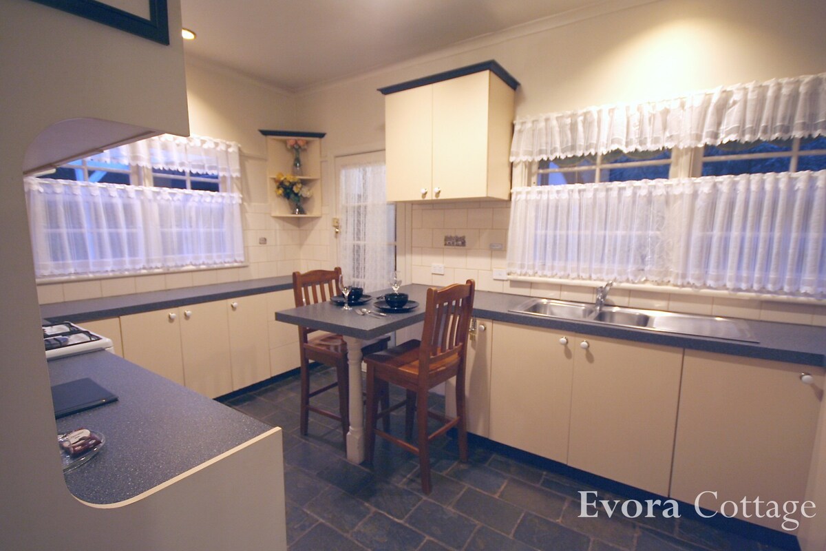 Evora Cottage