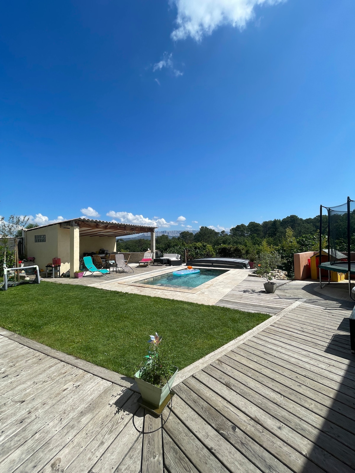 Villa avec piscine proche Aix