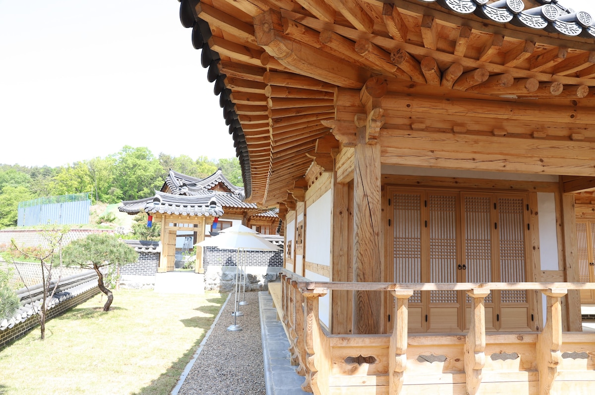 家庭疗愈传统韩屋住宿「Gayoungdang Annex」充满美景（请参阅Gayoungdang主页）