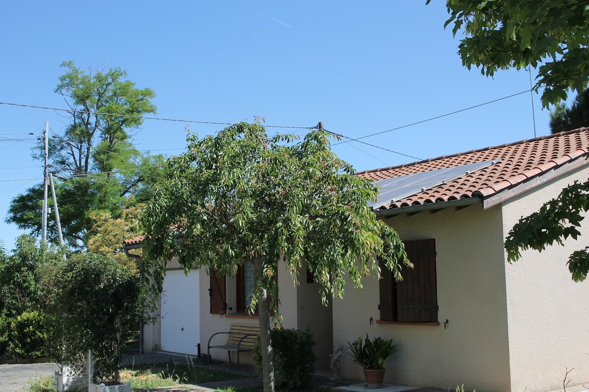 Maison à la campagne avec 2 chambres et jardin