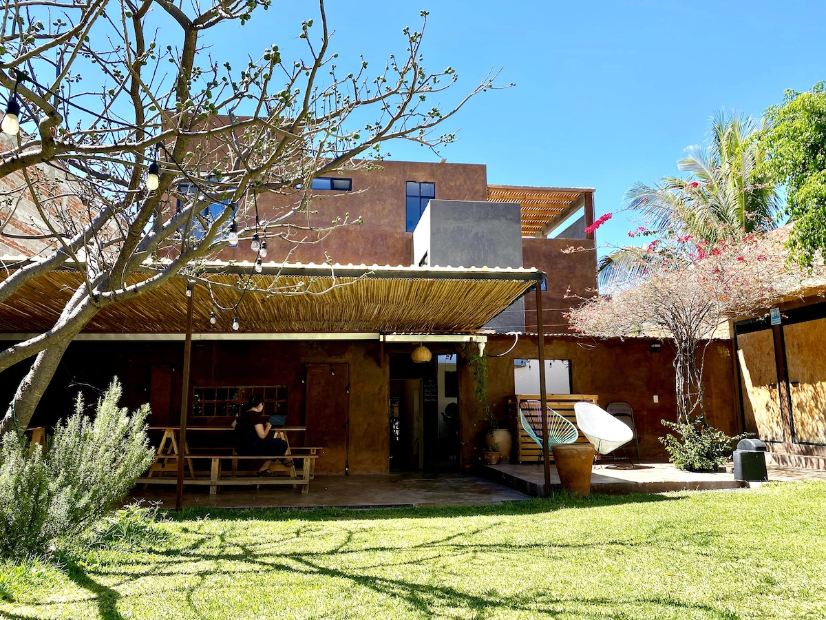 Casa Tierra un Oasis en la Ruta del Mezcal!!