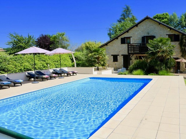 Acabanes - Luxury family villa 5 mins Vigiers golf