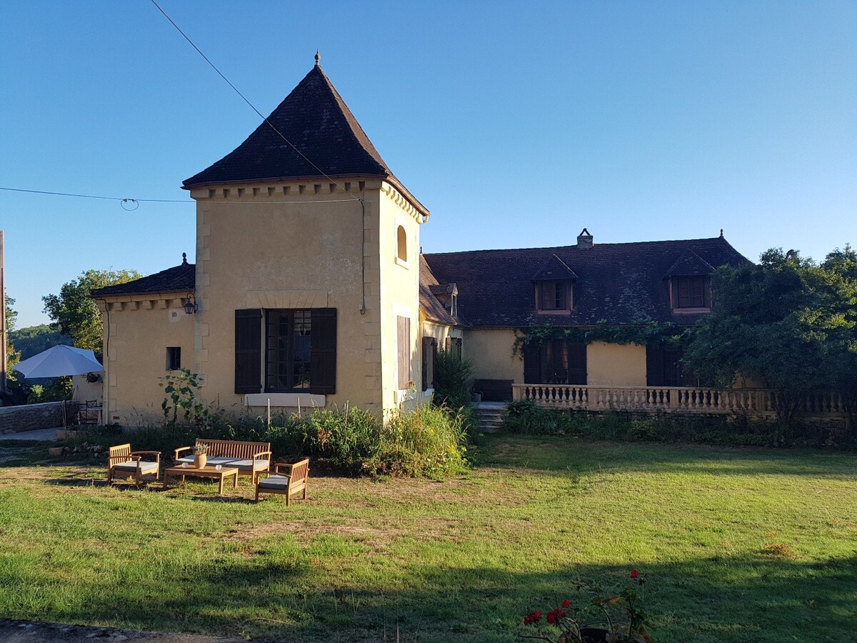 Manoir Périgord Noir/Piscine chauffée/Campagne