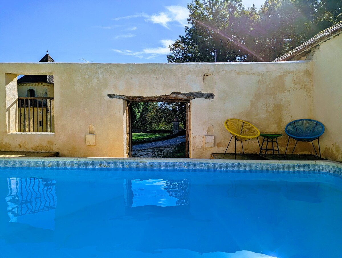 Manoir Périgord Noir/Piscine chauffée/Campagne