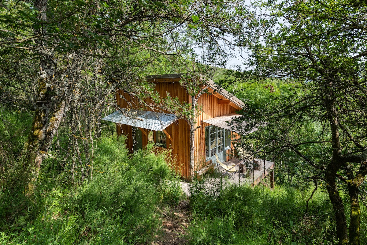 La Cabane d 'enen - Chamelet. Beaujolais