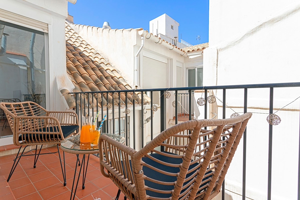 -MalagaSunApts- Central Penthouse Terrace&Relax