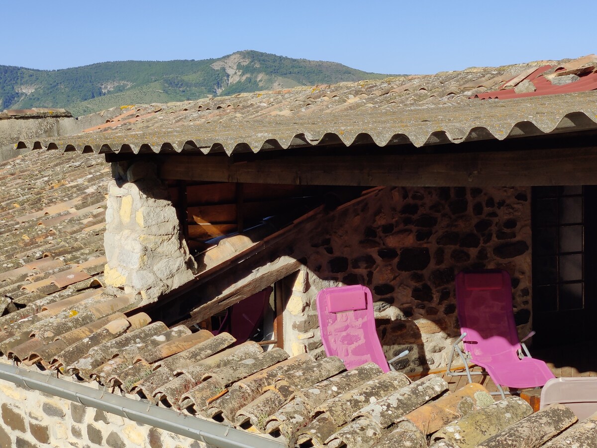 Gite charmant,Hameau de Mouleyras, Alba la Romaine