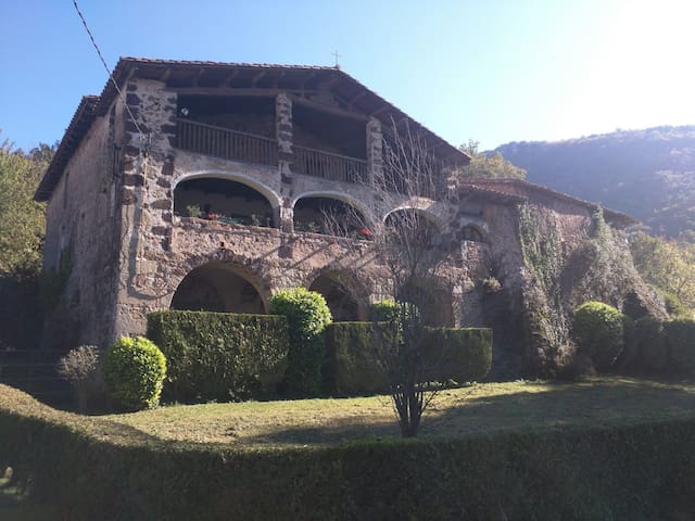 Santa Pau的民宿
