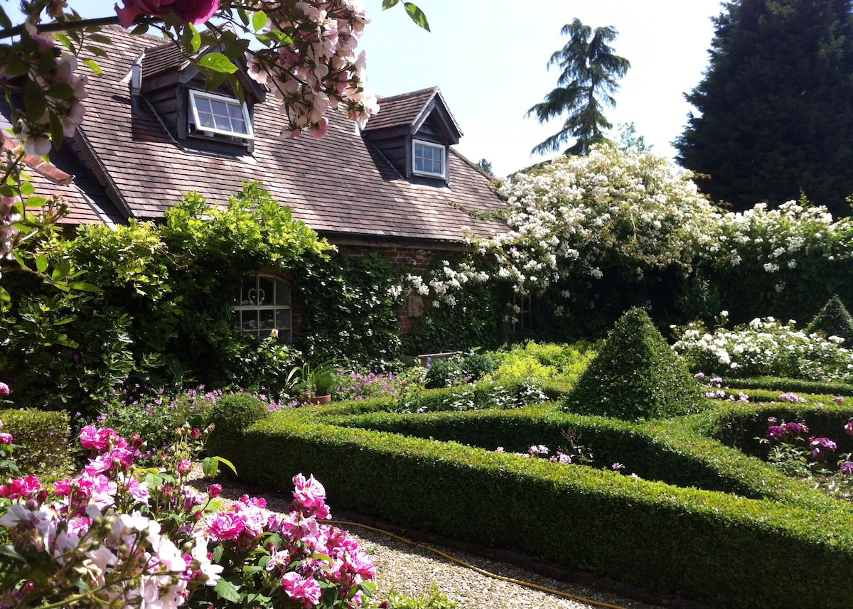 The Lodge at Briar house .