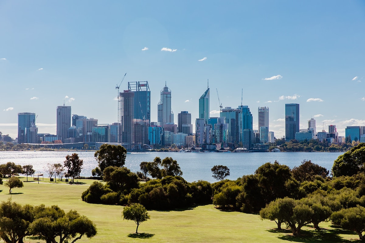 Heart of South Perth, City Views