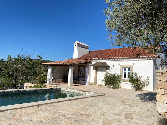 Small Quinta with great views (private pool)