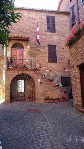Monteleone d'Orvieto的民宿