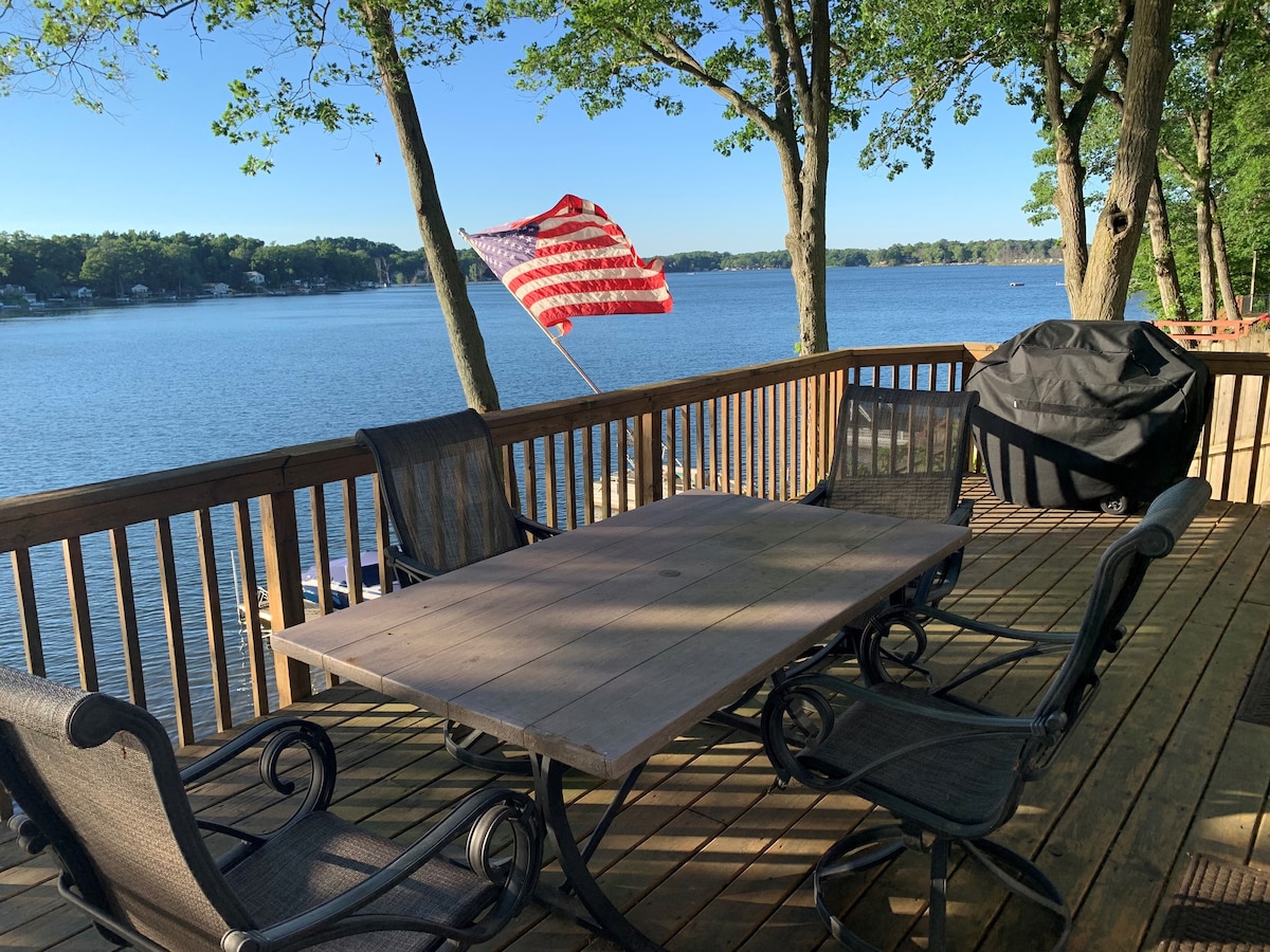 Amazing Lakefront Views:Relax:Recharge:Rejuvenate