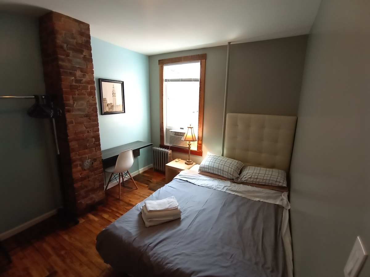 非常好的卧室-纽约市附近的共用卫生间和露台