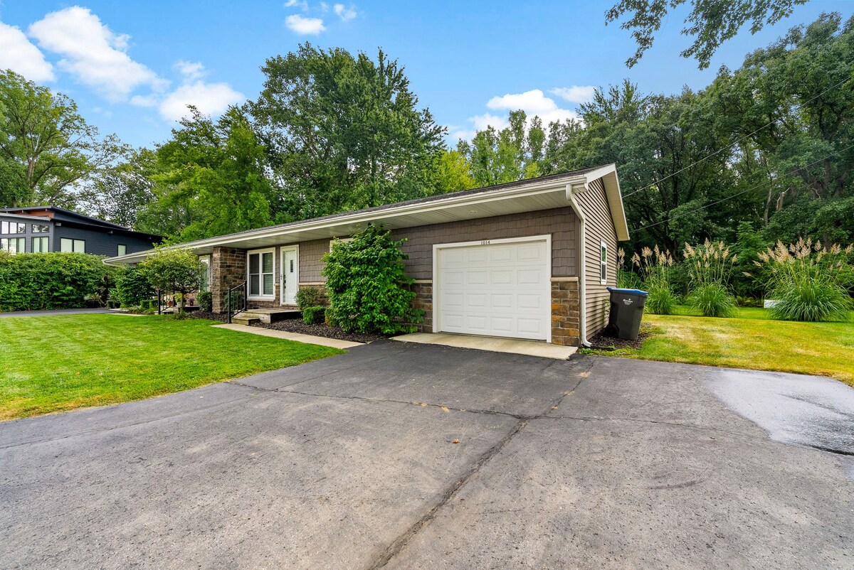 Winona Lake Access with Pier