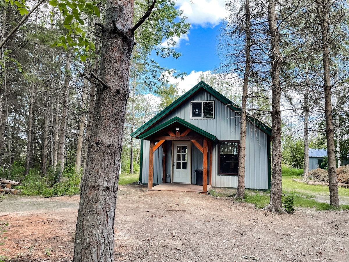 Pet Friendly - Cute Northern Cabin