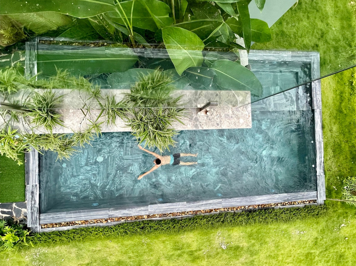 Lamaster家庭别墅，带有很棒的游泳池和花园！