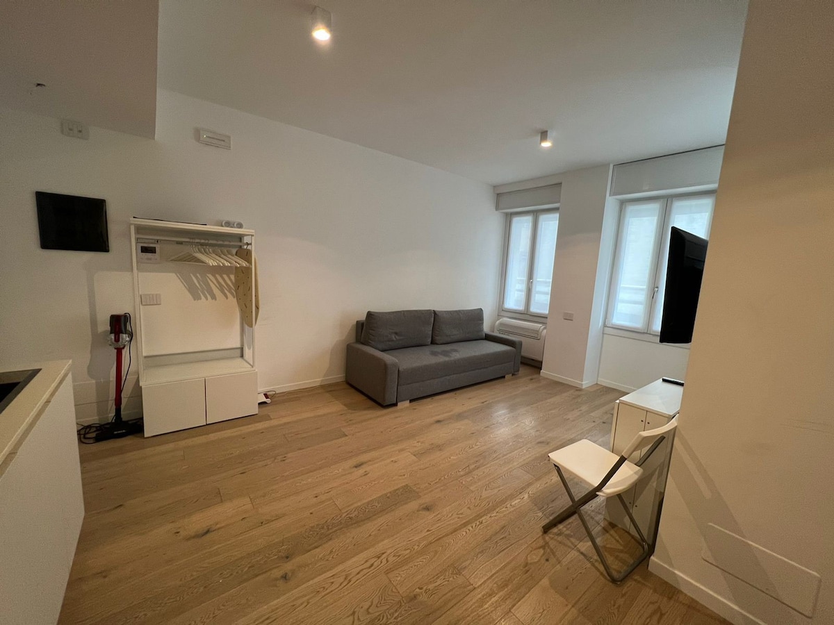 Lovely One bedroom condo in the heart of Milano