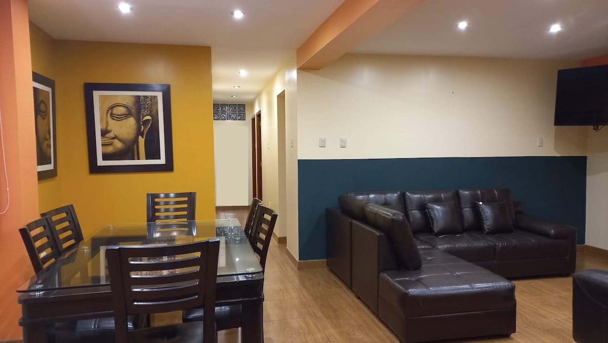 Lovely and central 3BR/2BA apartment in Huanchaco