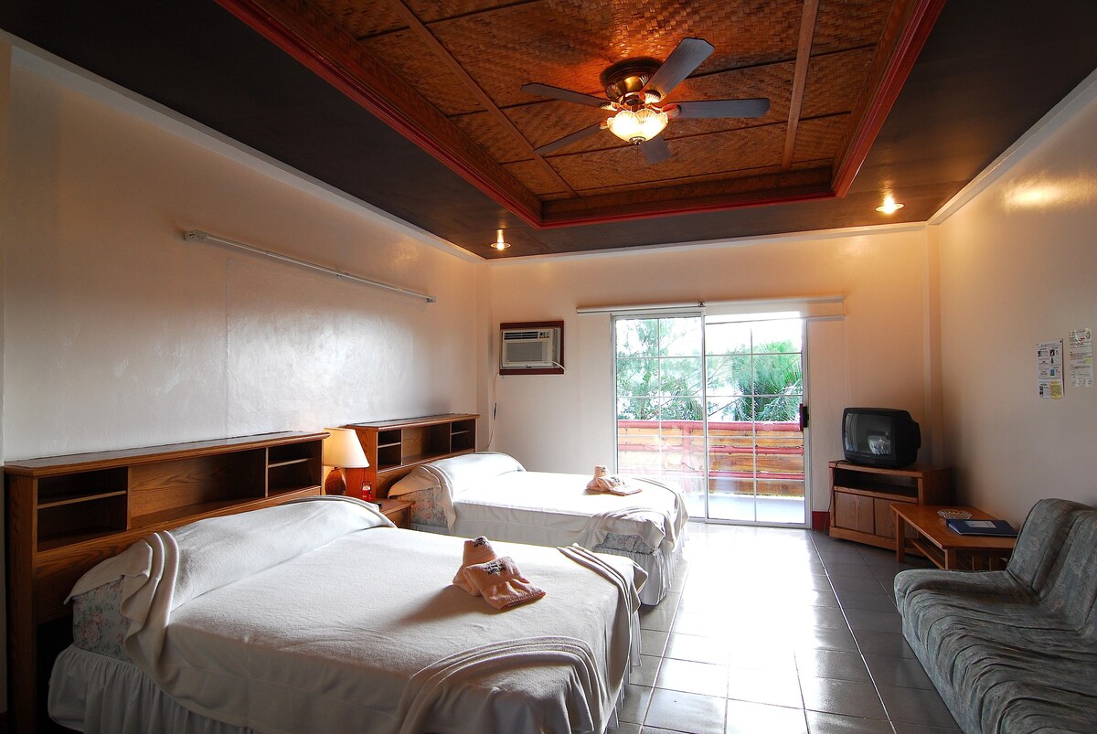 Antelope客栈[DX-B客房]客房配有两张标准双人床。38平方米