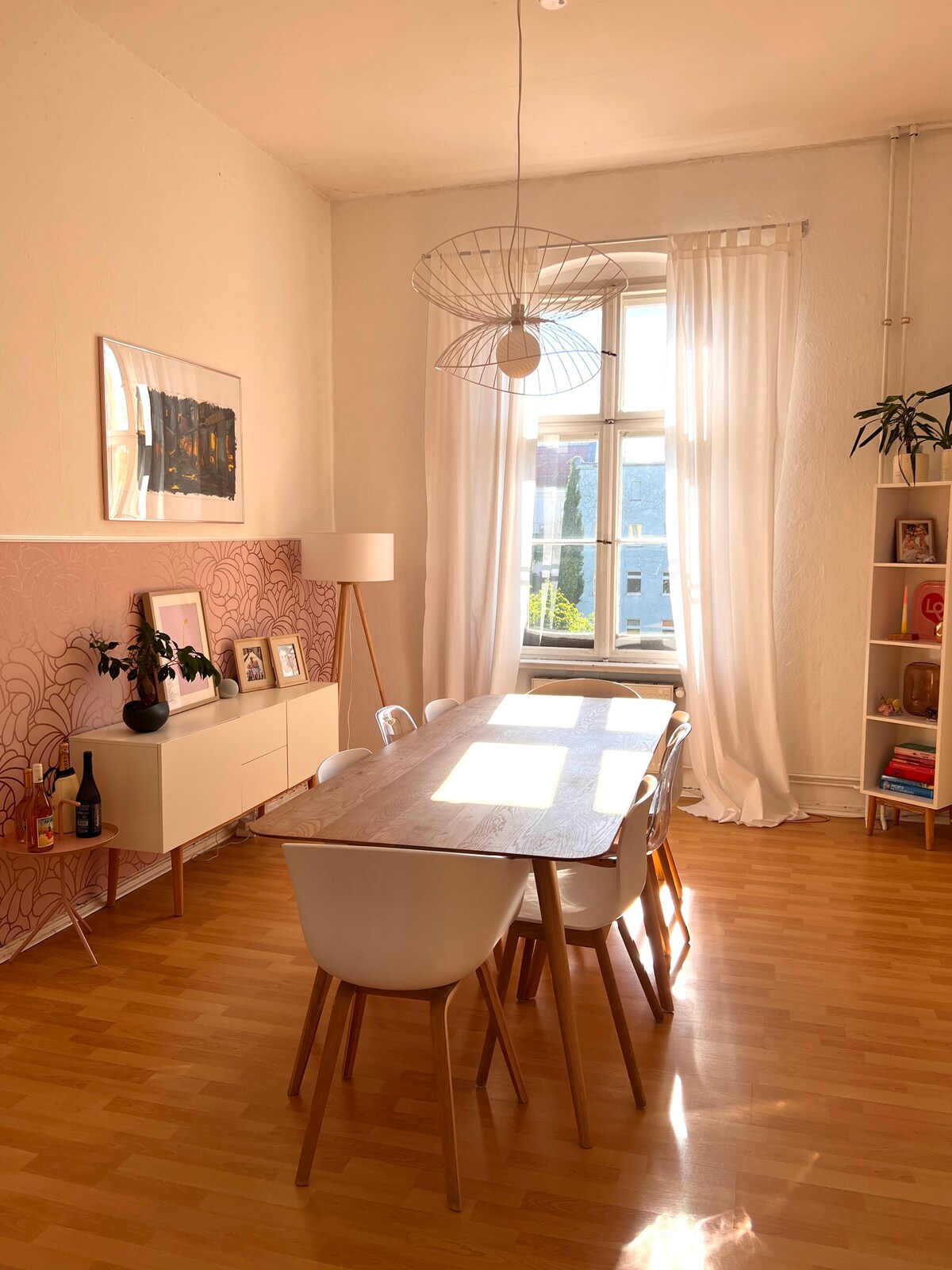 Helle 175qm Altbau-Wohnung in Berlin-Tiergarten