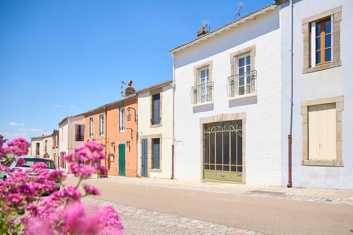 Gîte ★★★★★   Des Caves Secrètes...