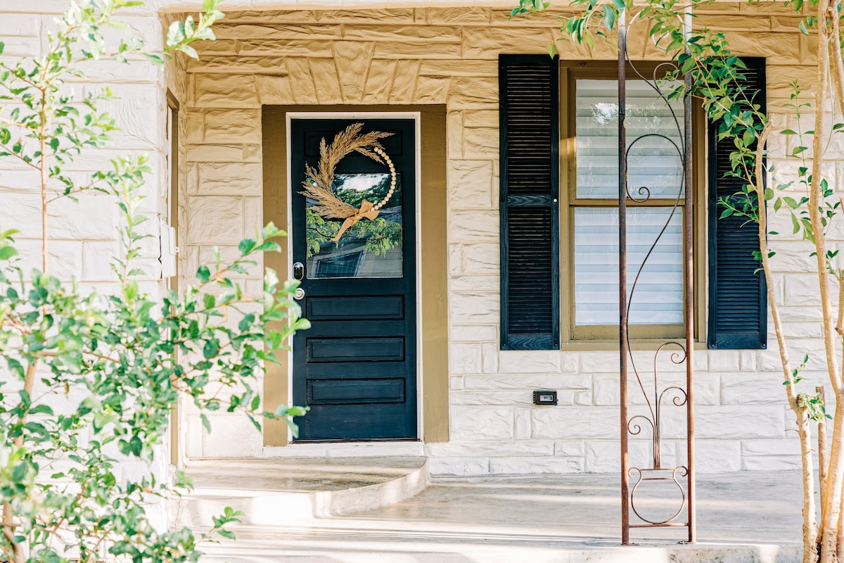 Entire House close to Downtown San Antonio,TX