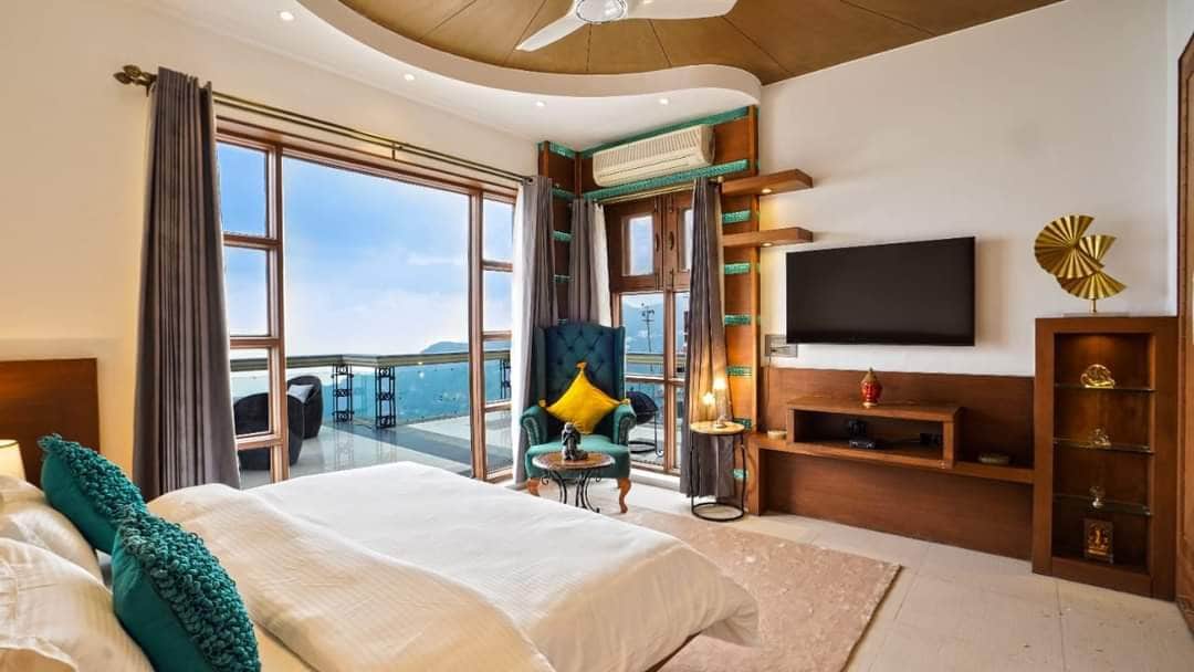 Ultra Luxury Villa with 4 Bedrooms,  Mussoorie