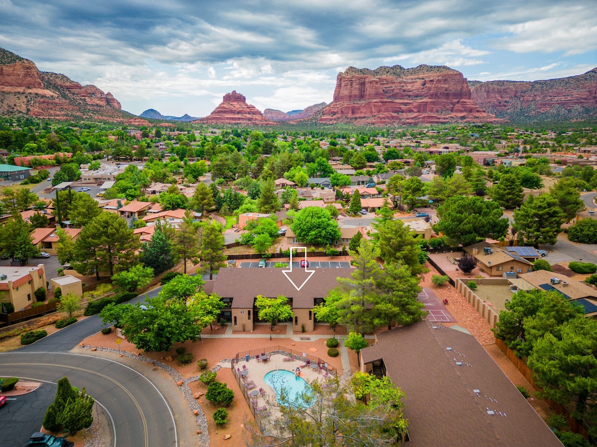 *全新* Red Rock Gem 2bdcondo ，靠近2个徒步旅行♡和餐厅