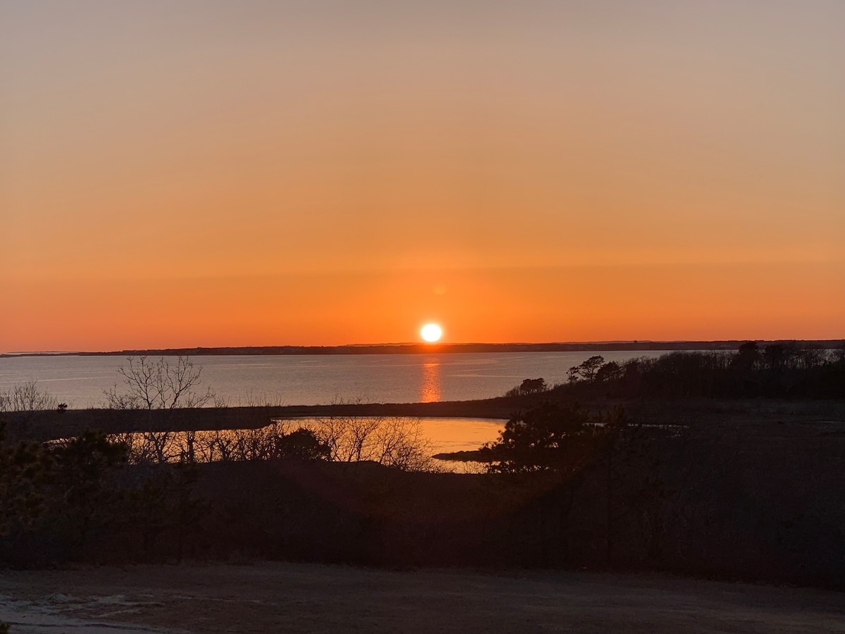 Chappaquiddick度假胜地，欣赏壮丽的海景