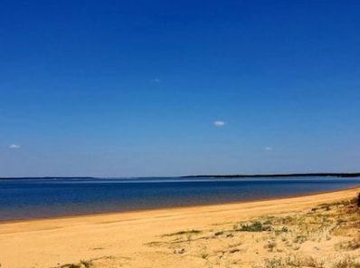 德克萨马湖上的SAYKM Sandy Feet度假胜地