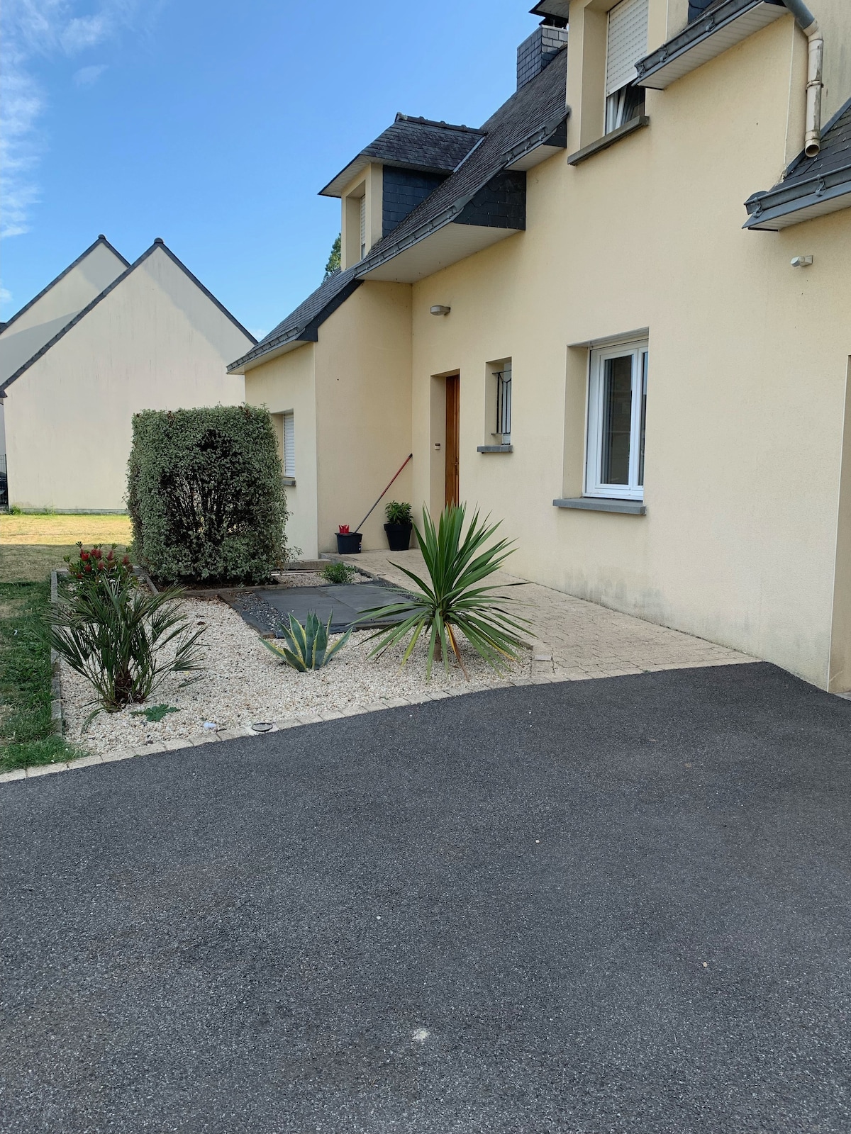 Maison chaleureuse avec piscine chauffée