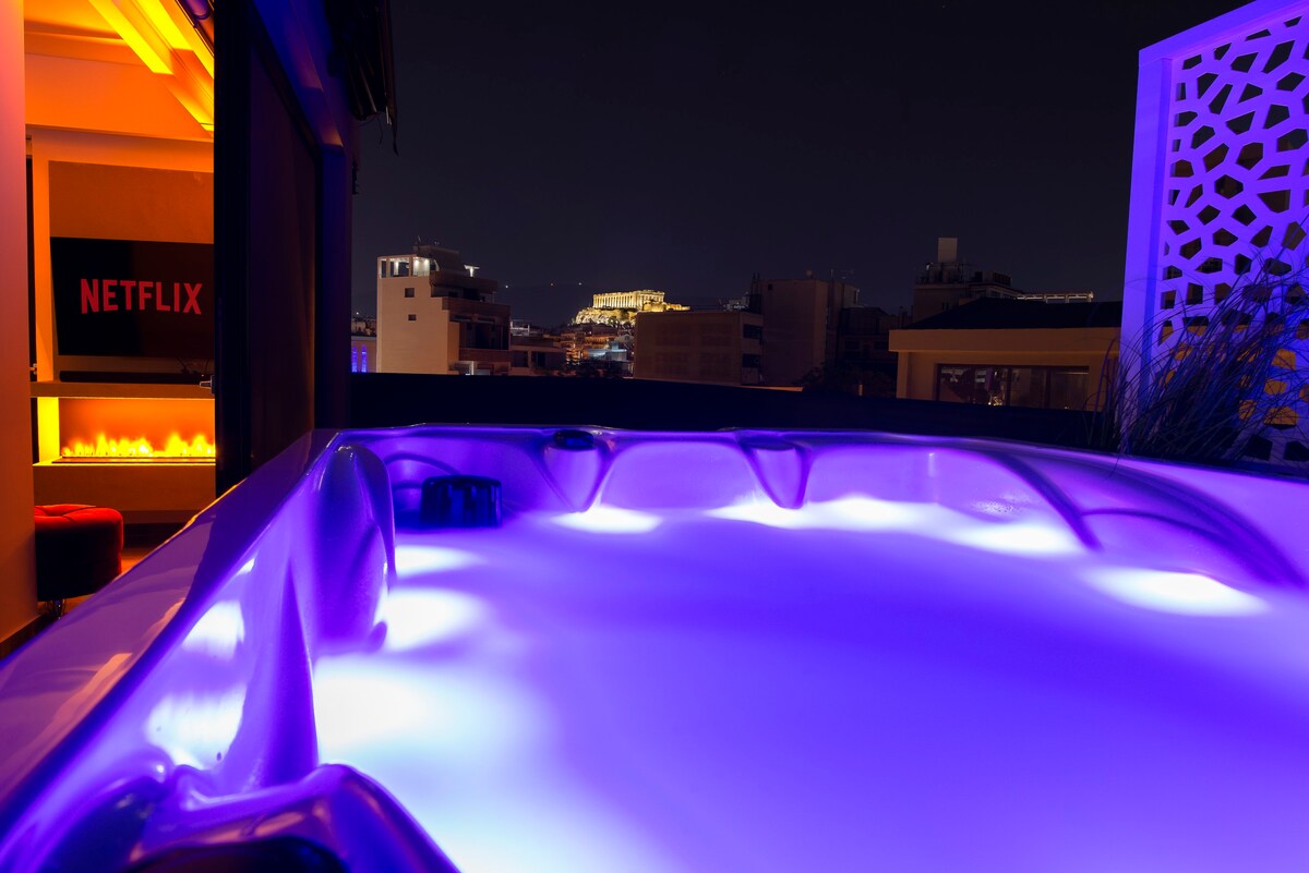 带雅典卫城景观和按摩浴缸的豪华顶层公寓