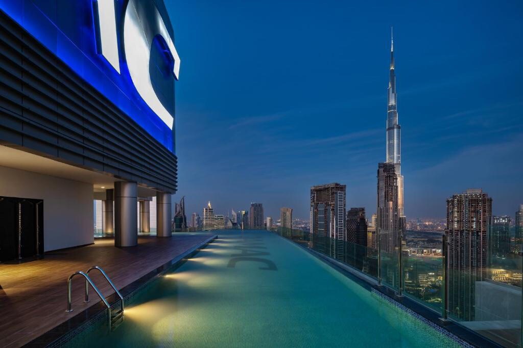 Paramount hotel midtown residence burj Khalifa