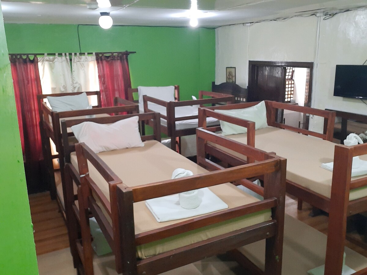 DORMITORY ROOM