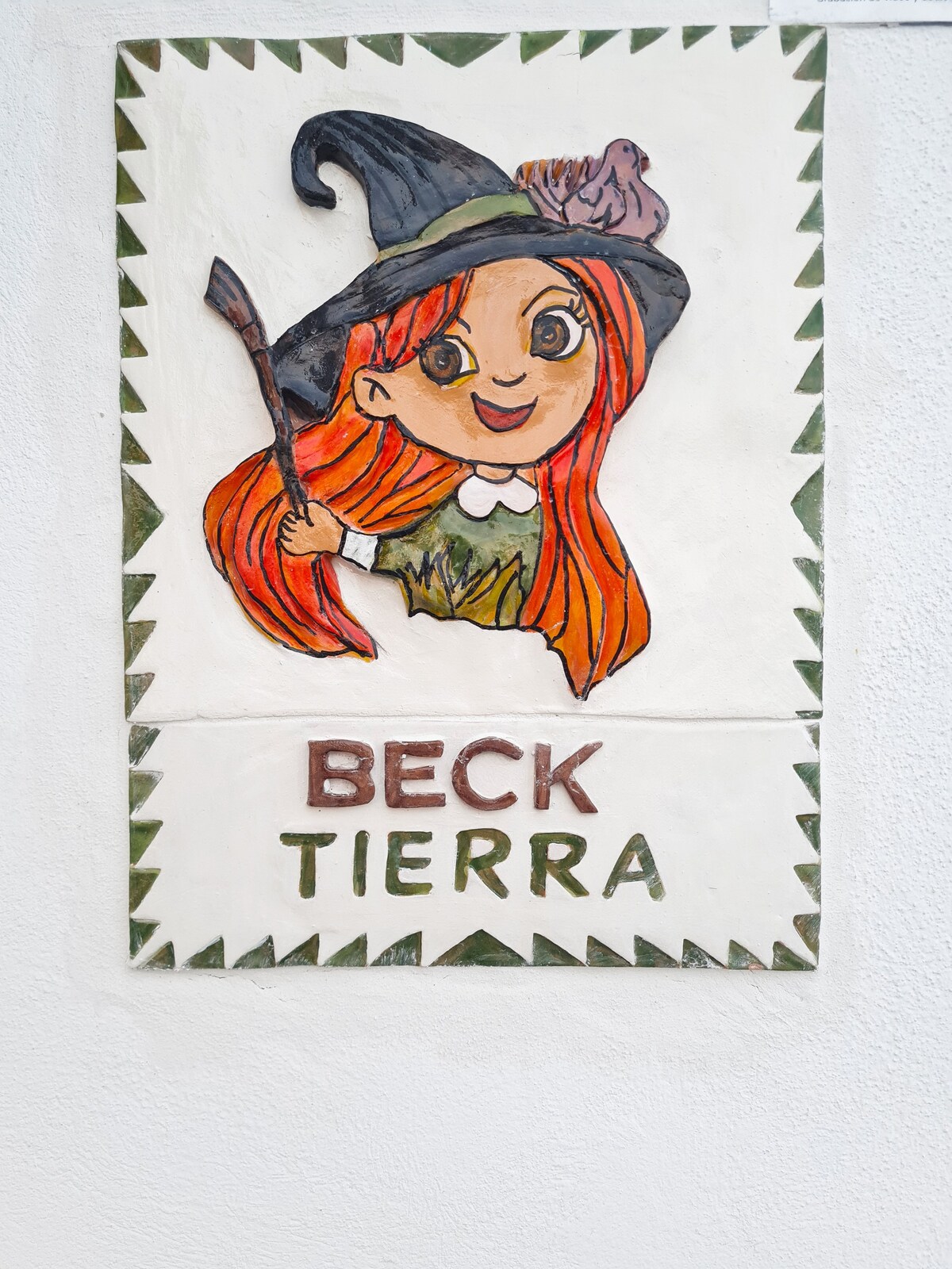 Apartamento, Beck- Tierra