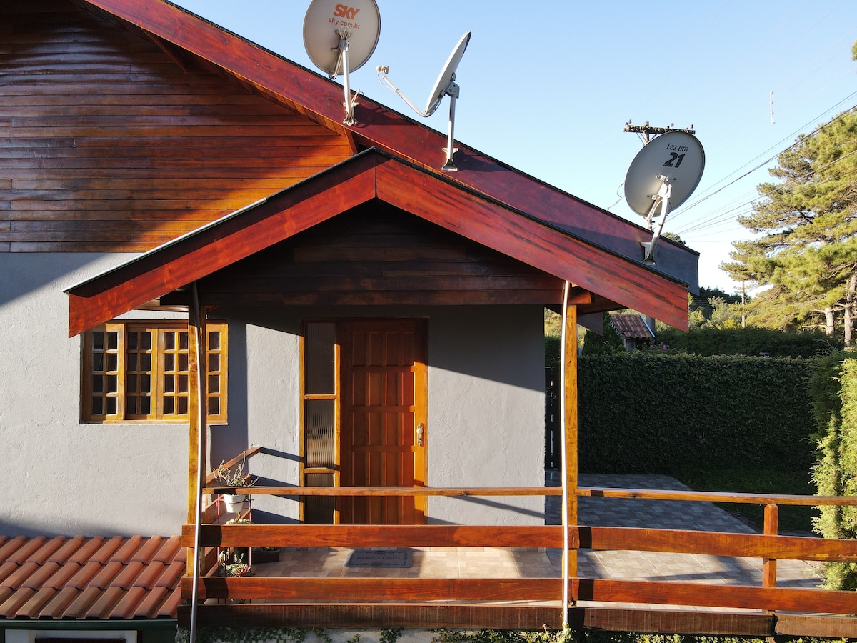 Bela Casa no Jardim Atalaia - CASA DOMANI