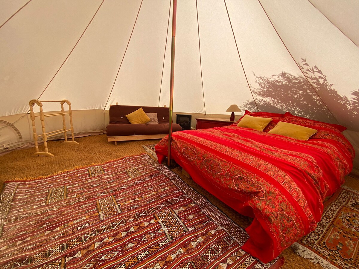 Brynderi - private Glamping experience up to 12ppl