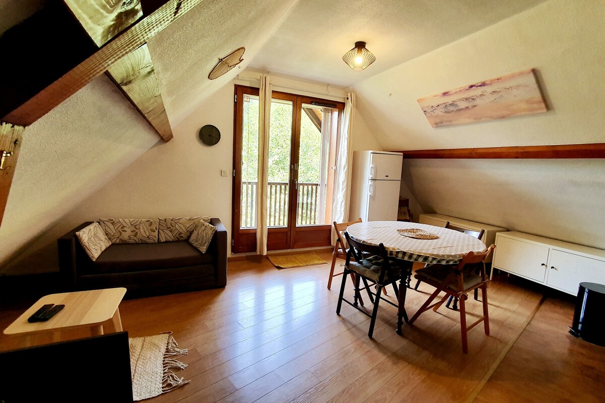 漂亮的单卧室小木屋