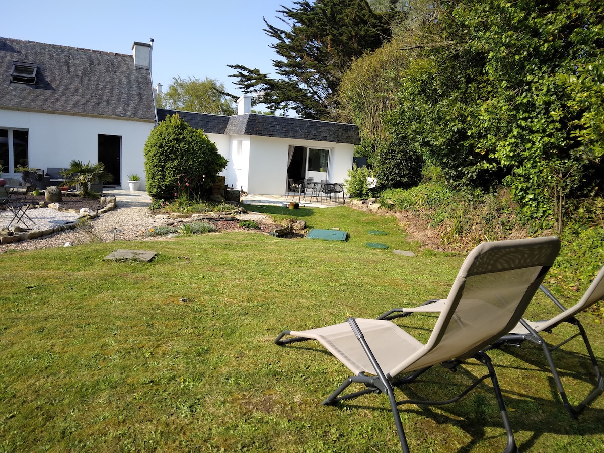 Maison dans le sud finistere cap sizun primelin