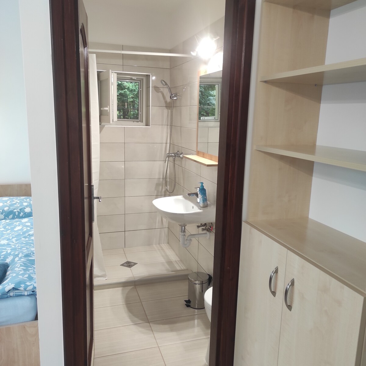 Balatonvilágoson, két ágyas "Gabi" Apartman kiadó!