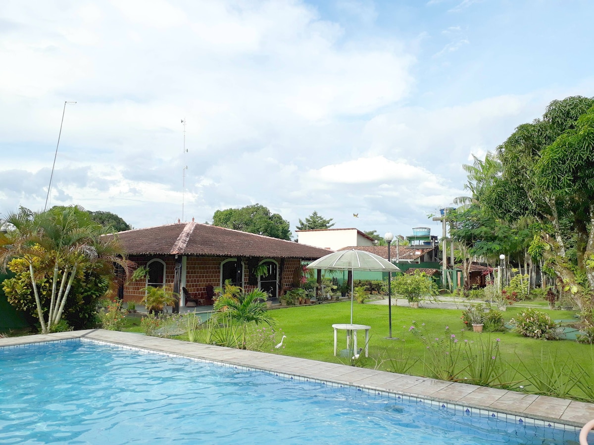 Encanto de Mosqueiro: chácara, piscina, churras...