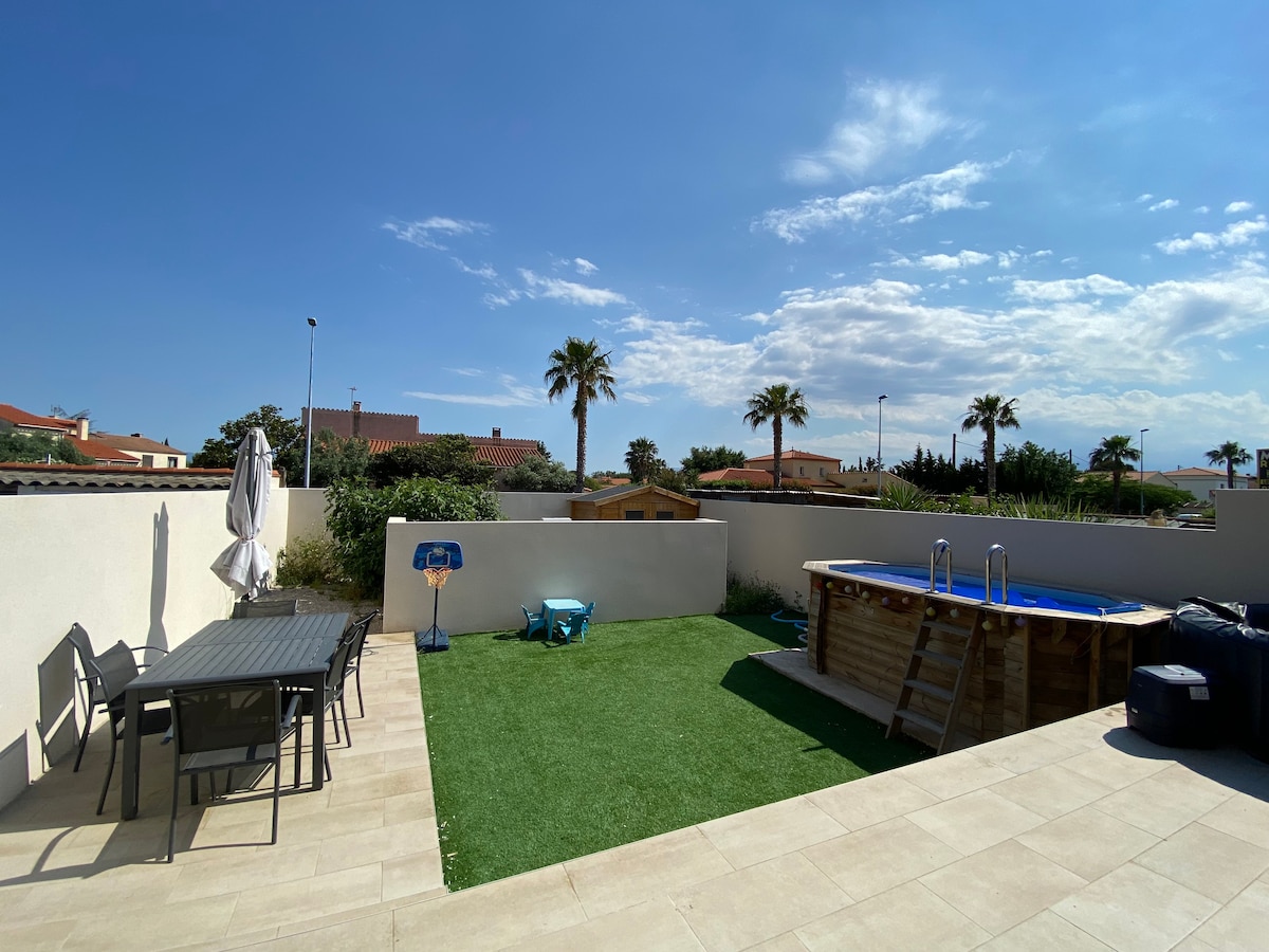 Superbe appartement avec piscine et jacuzzi