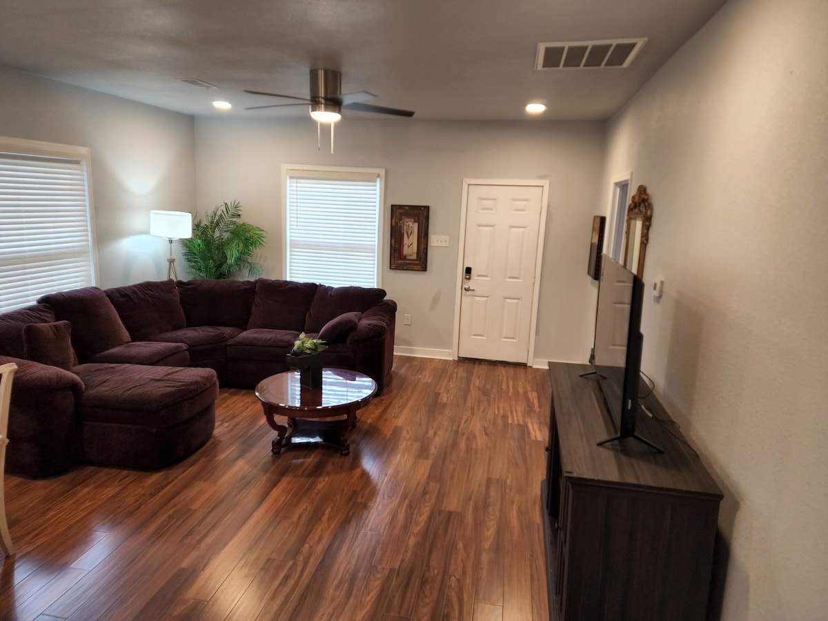 Cheerful 2 Bedroom house Arkadelphia