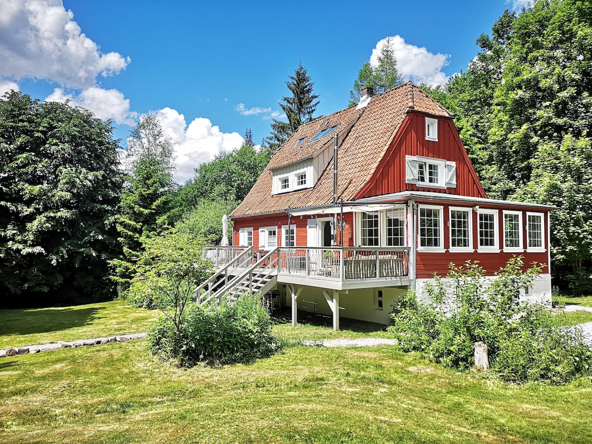 Herzhausen - Dein Schwedenhaus für 10 Personen.