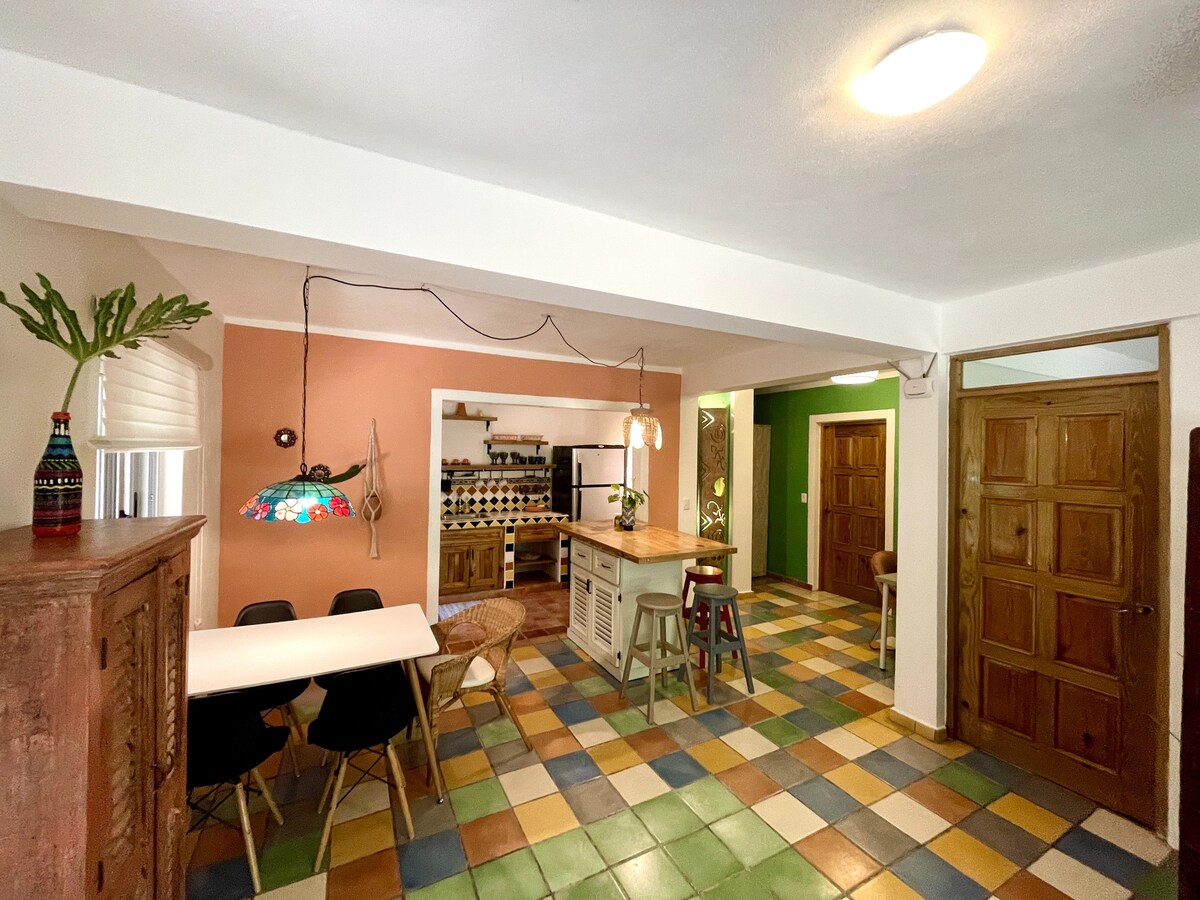 "Frida House" 1 bedroom apartment with garden