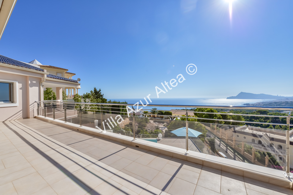 Villa Azur Altea, luxury Villa with swimmingg pool
