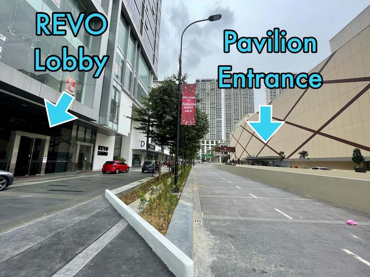#6 Bukit Jalil Pavilion REVO Studio Netflix