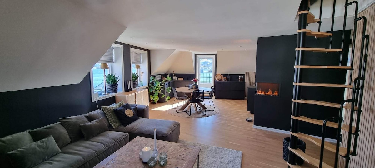 Moderne leilighet i Ålesund sentrum med takterasse