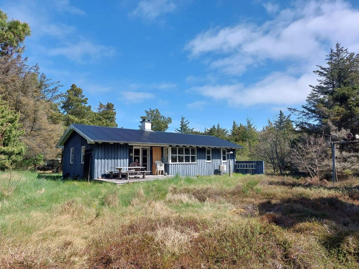 Sommerhus i Fjand lige op til Husby klitplantage